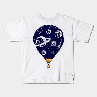 My balloon got into the space Kids T-Shirt